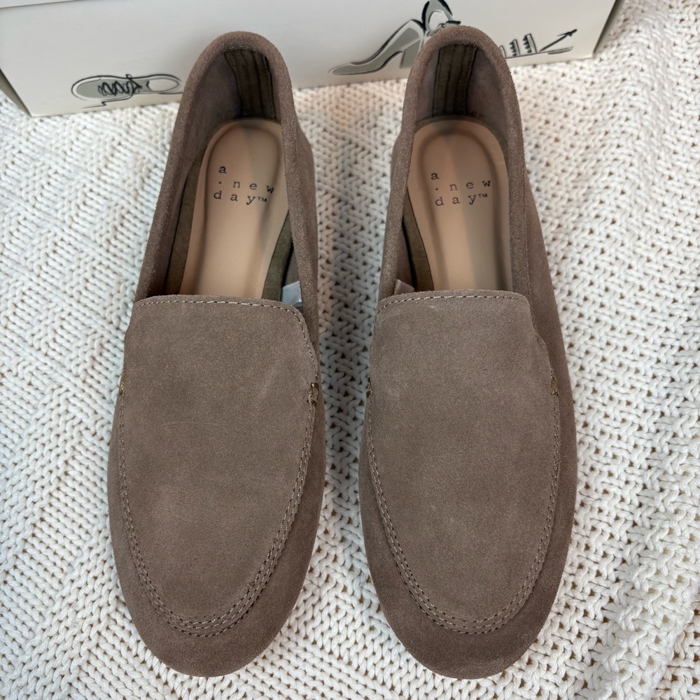 Taupe Leather Suede Loafers by A New Day Like New in Box Preppy Classic Timeless - Picture 7 of 9